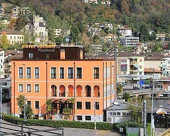 hotel socrate Lavena Ponte Tresa