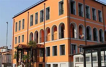 Hotel Socrate Lavena Ponte Tresa Italy