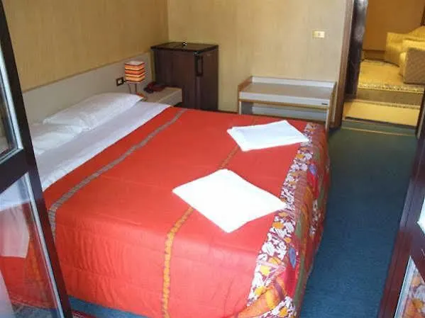 Hotel Socrate Lavena Ponte Tresa